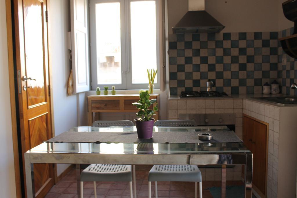 Treasures Apartment Катанія Екстер'єр фото